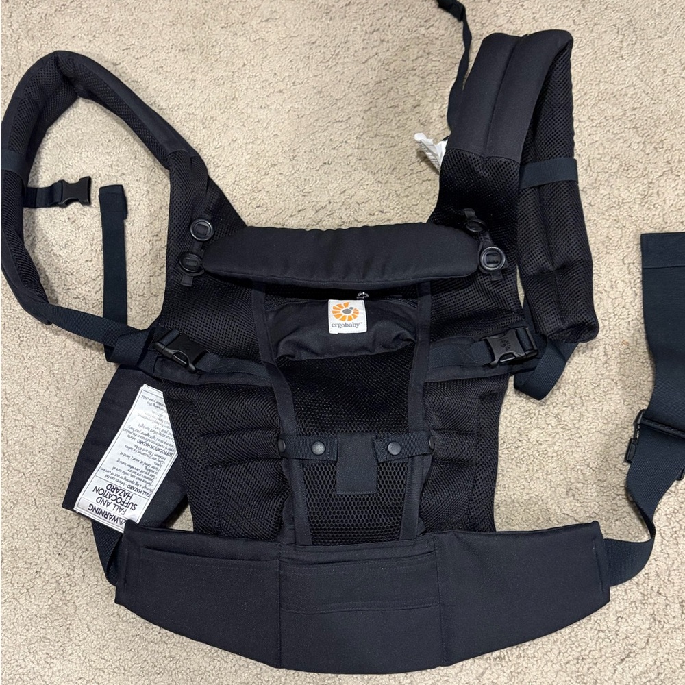 Ergobaby Adapt Ergonomic Multi-Position with Cool Air Mesh
